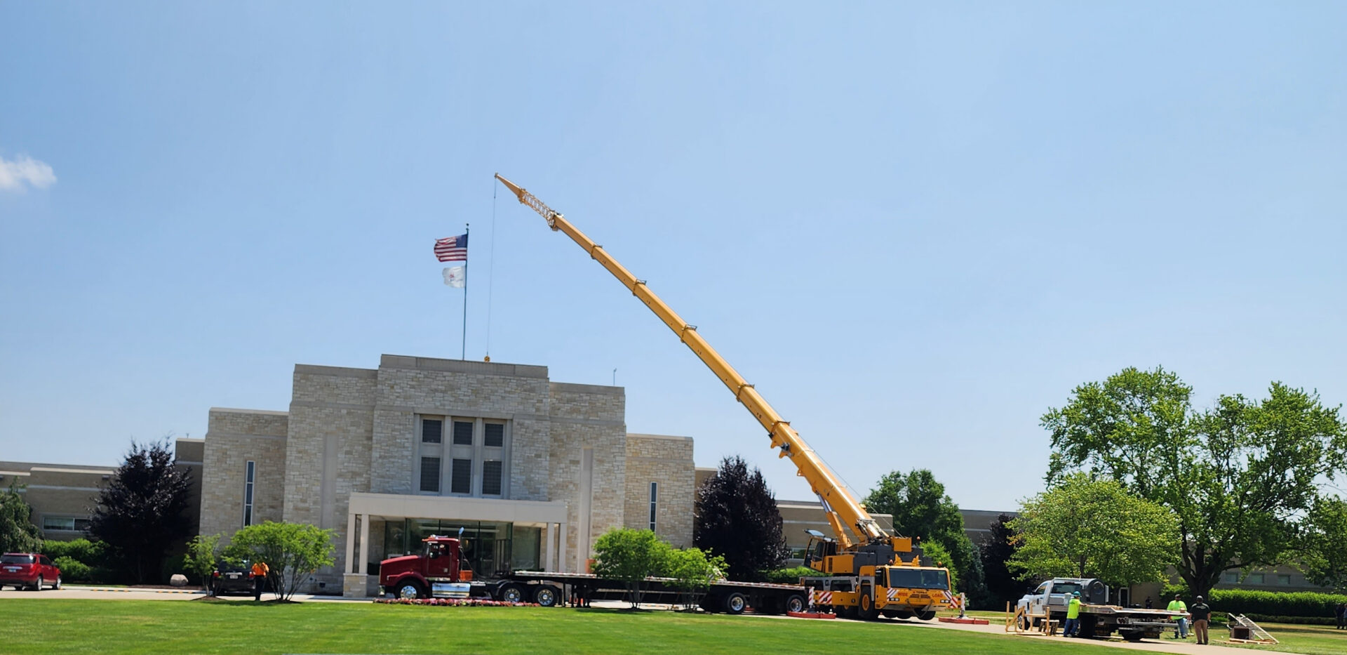 The Modern Way to Book Crane Services